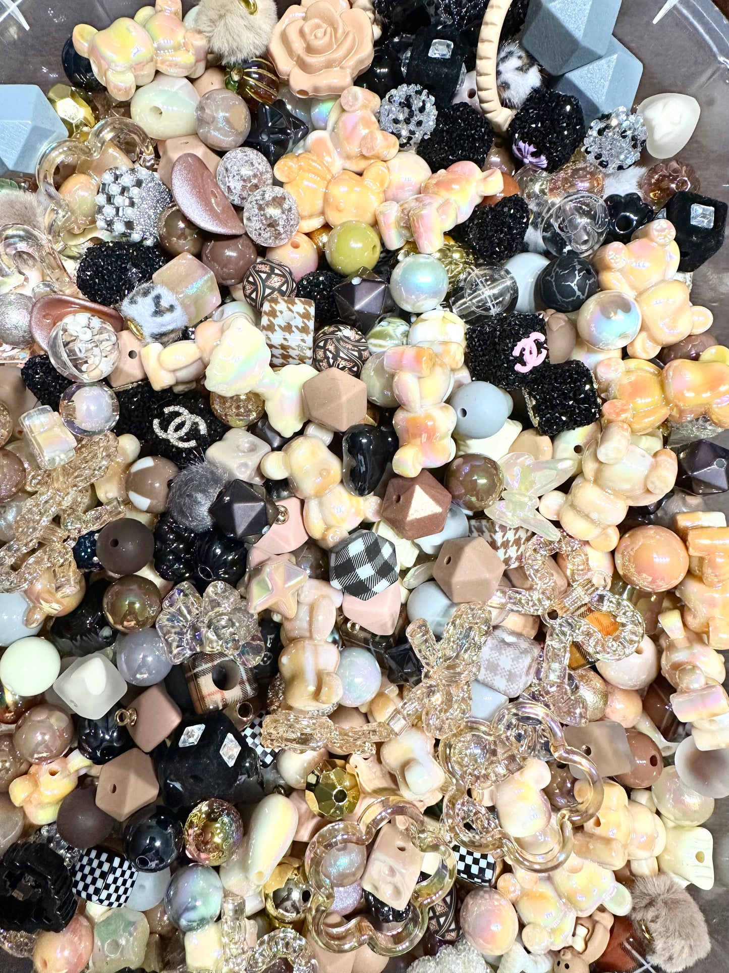 Beads by color or mixes