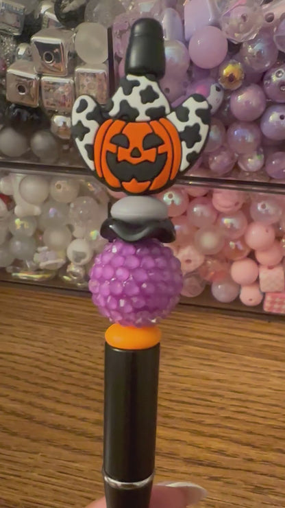 Halloween pumpkins/skull focal pens